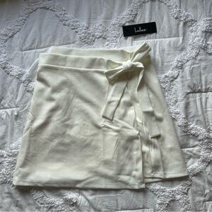 NWT Lulus Wrap Mini Skirt